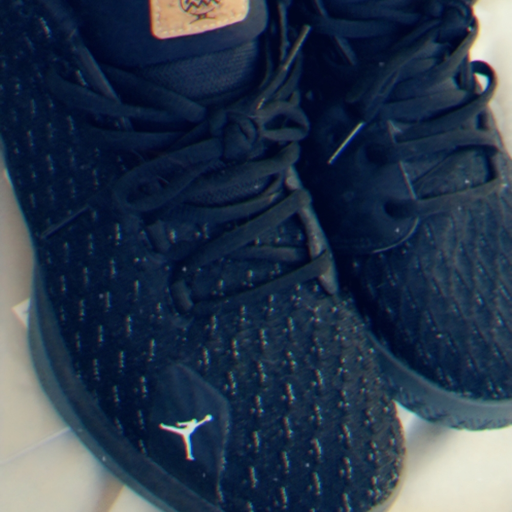 Black Size 8 Jordan cp3.xii